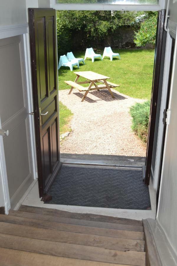 Appartement Passe Partout Lucenay-l'Eveque ภายนอก รูปภาพ