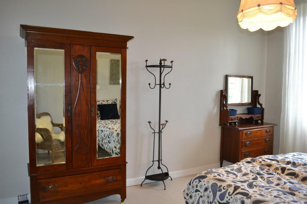 Appartement Passe Partout Lucenay-l'Eveque ภายนอก รูปภาพ