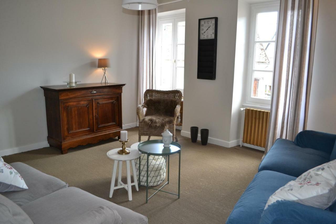 Appartement Passe Partout Lucenay-l'Eveque ภายนอก รูปภาพ